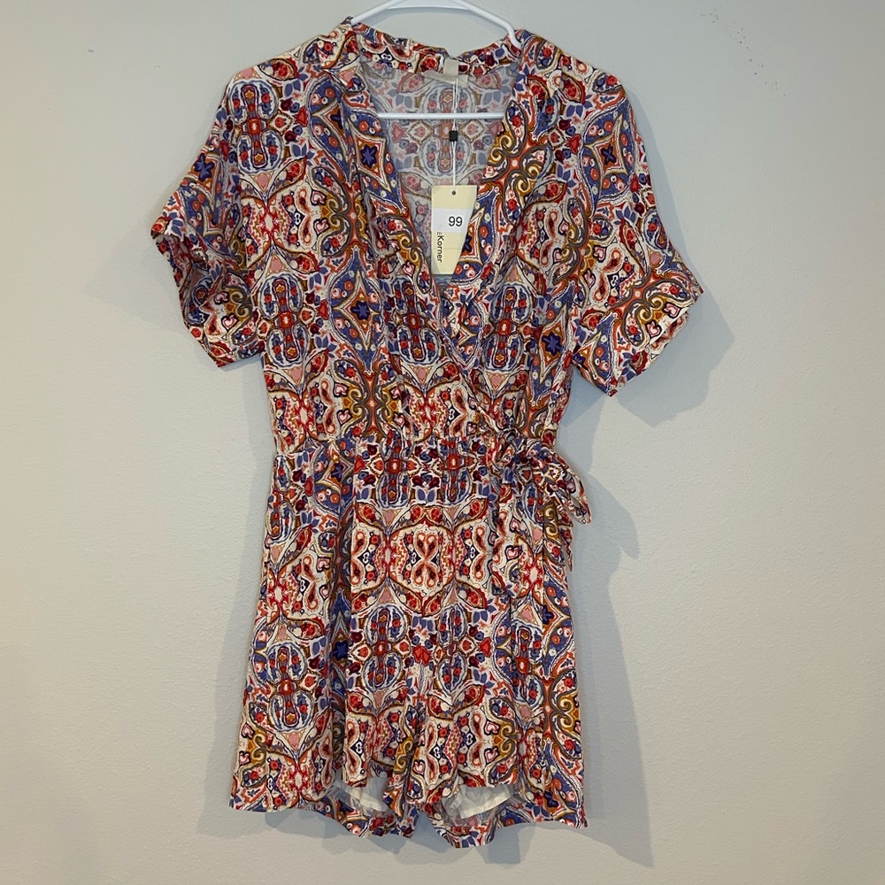 NWT Anthropologie The Korner feminine summer shorts romper twee floral small.